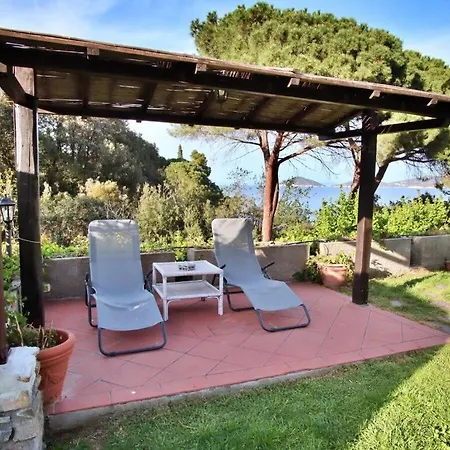 Casa Del Mare 2 Comfortable Marciana Marina (Isola d'Elba)